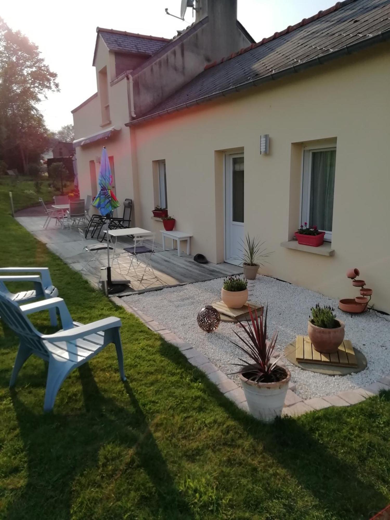 Kerlan 5 Bed and Breakfast Béganne Buitenkant foto